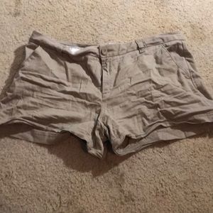 Khaki shorts